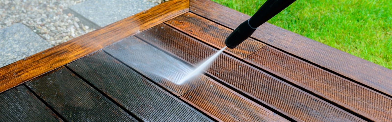 Deck Cleaning Downers Grove IL
