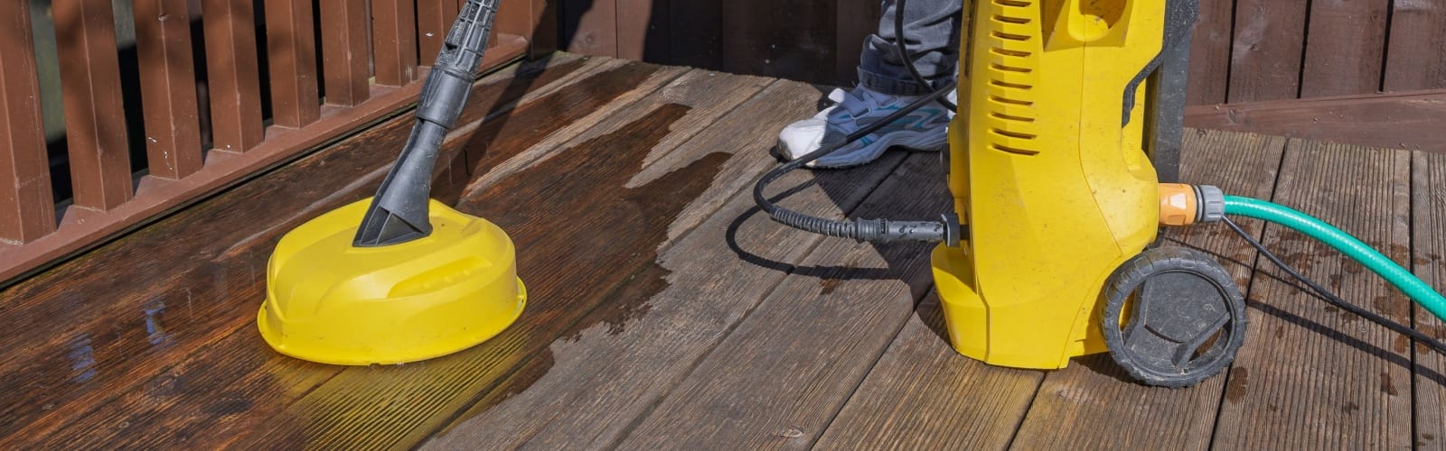 Deck Cleaning Elgin IL