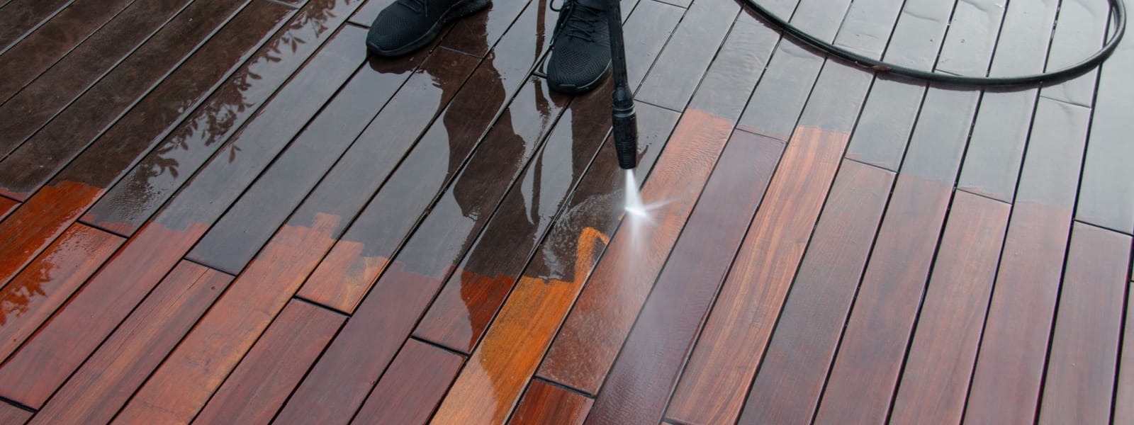 Deck Cleaning Wheaton IL
